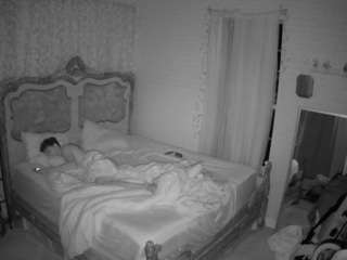 voyeurcam hornyhostel 03